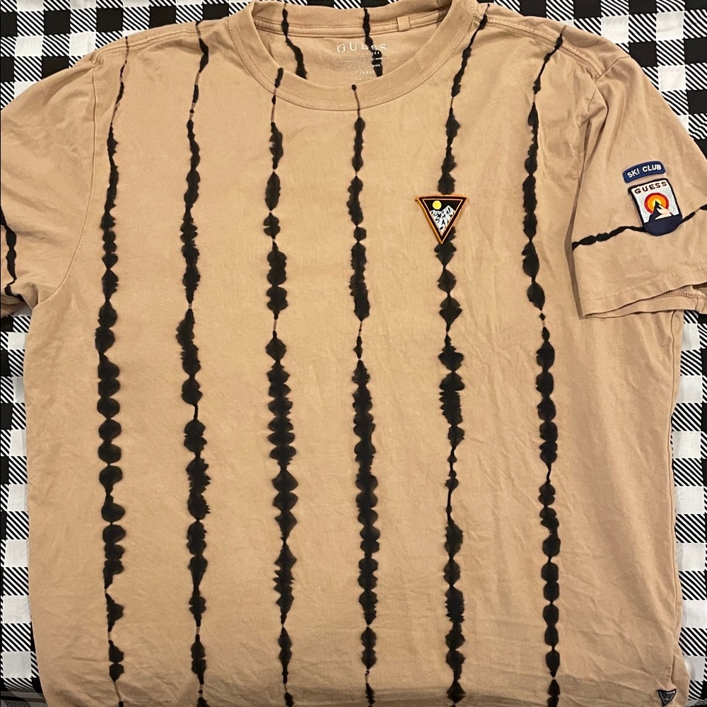 Guess Men's Tan and Black Tie-Dye Tee